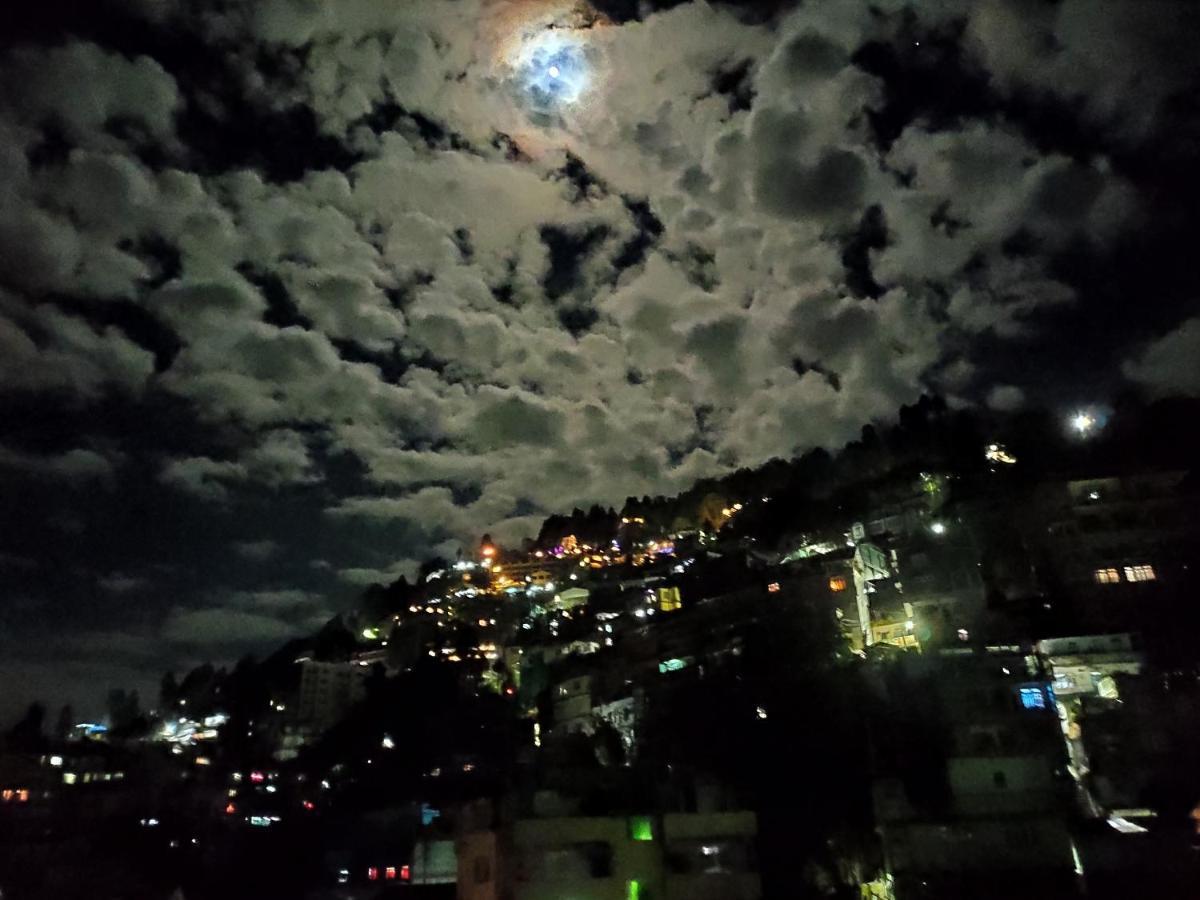 Mysa Maya Homestay Dardzsiling Kültér fotó